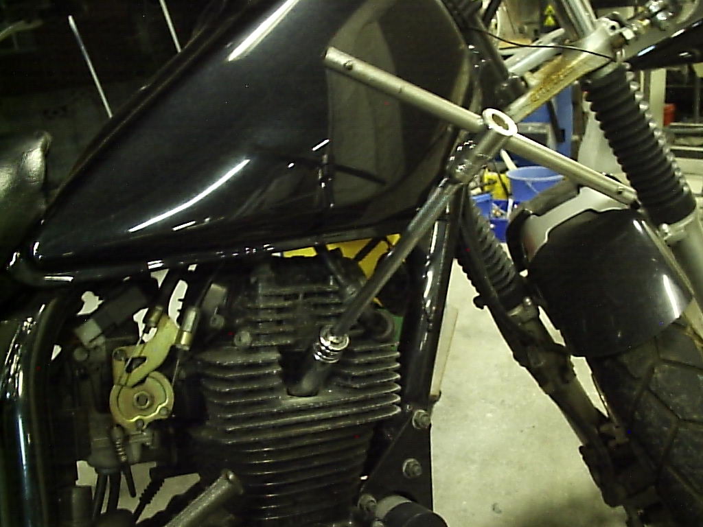 バイク 趣味でヤマハバイクTW200カスタム整備ブログ: TW200スパークプラグ（イリジウムパワー）に交換